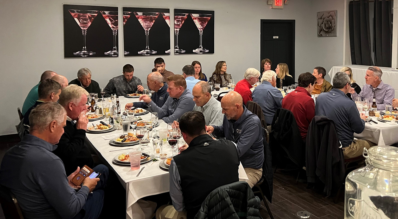 2023 salesmeeting dinner